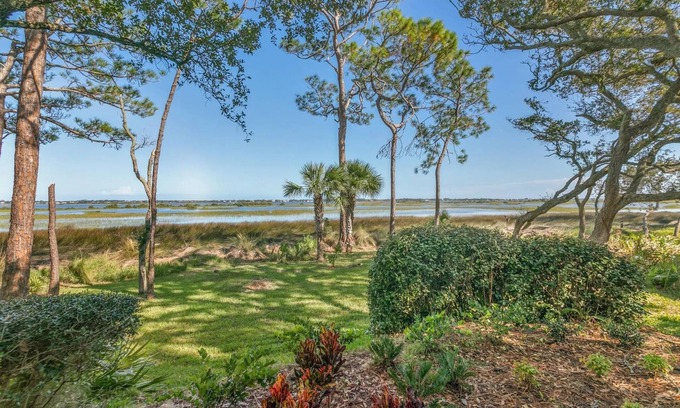 Saint Augustine Shores Condo | Cozy ground floor 2/2 condo in St. Augustine on the Intercostal Waterway