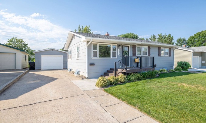 Rapid City House | Cozy Home away from Home!