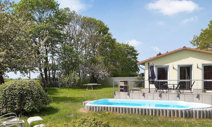 Behrenhoff House | Cozy home in Behrenhoff/Neu Dargel.