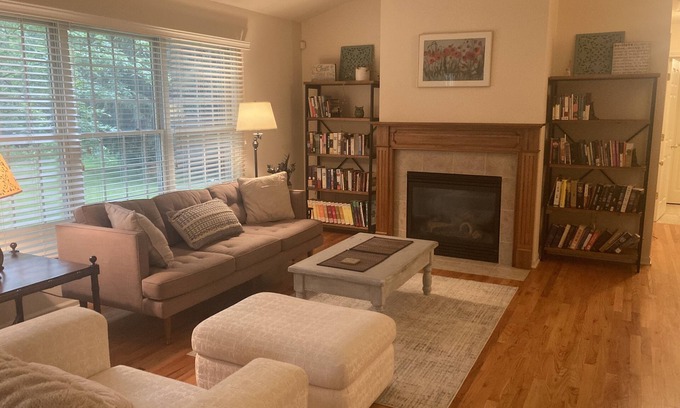 Saint Marys Saint Joseph County House | Cozy home ensconced in nature, close to Notre Dame and the best of the area.