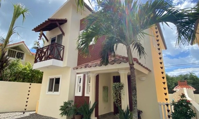 Dominicus House | Cozy home in Dominicus 5-Minutes walk from the beach