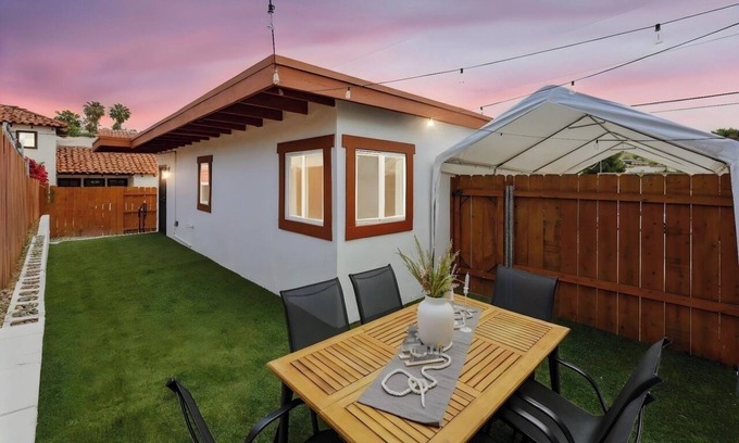 Old Town House | Cozy Home in heart of Old Town San Diego