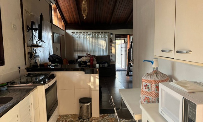 Camburi House | Cozy house in the backlands of Camburi - Peace on the beach!