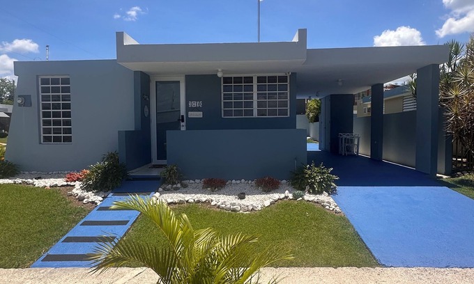 Miradero House | Cozy in Cabo offers a beautiful stay in Cabo Rojo Puerto Rico 10m from beach.