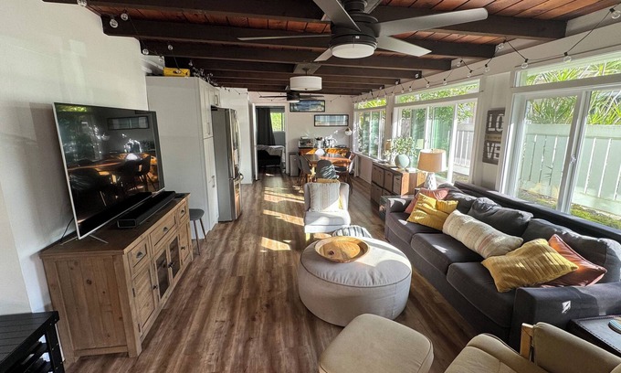 Kaneohe House | Cozy Island Home! Short Drive to MCBH & the beach.