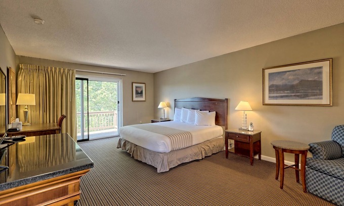 Clayton Condo | Cozy King Room in Clayton with Mountain Views and Resort Access