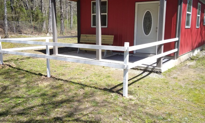Wilburn Cabin | Cozy little red cabin in hebersprings ar.