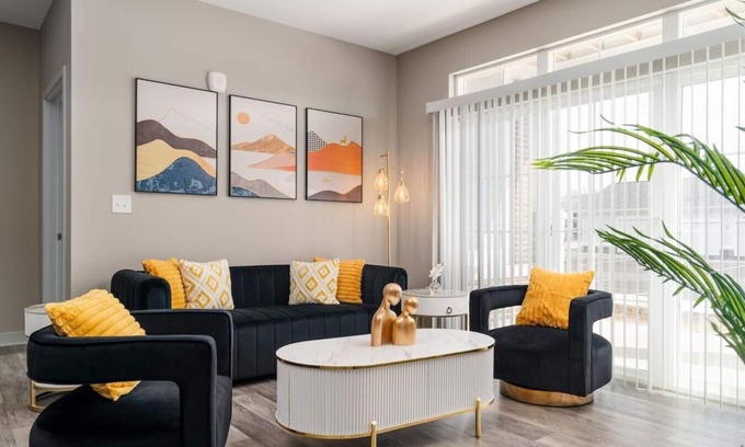 Whitestown Apartment | Cozy Lux Haven Whitestown