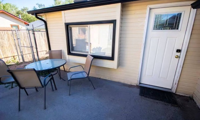 Cheyenne House | Cozy modern farmhouse in the heart of Cheyenne