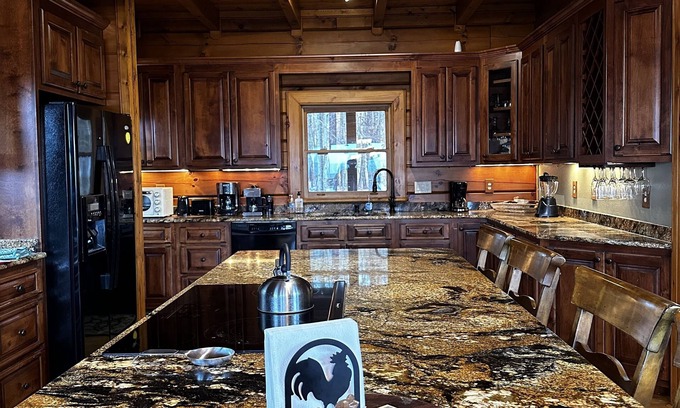 Rock Island Cabin | Cozy Mountain Cabin Getaway