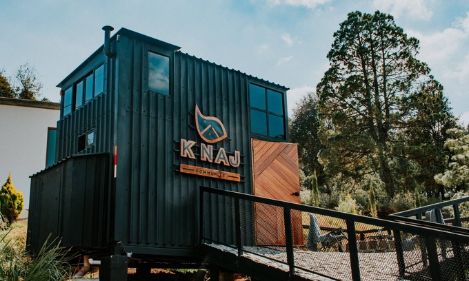 Omitlan de Juarez House | Cozy Mountain-View Container Retreat K NAJ