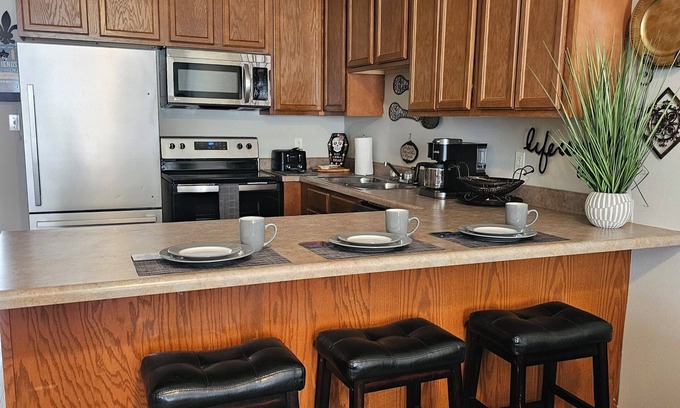 Gulf Hills House | Cozy Ocean Springs Townhome minutes from OC Downtown and Biloxi