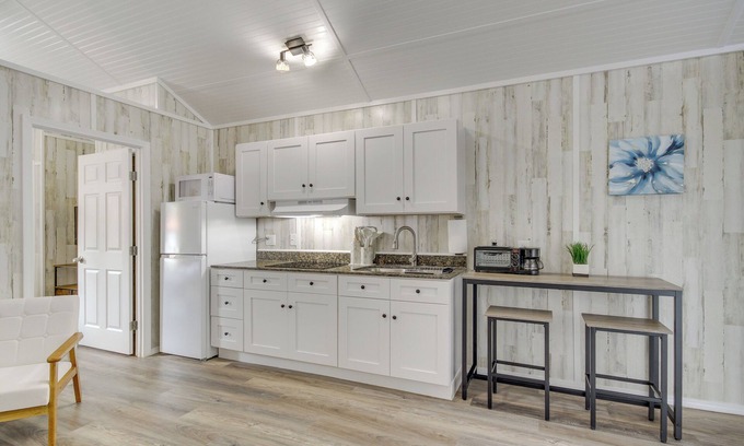 Picayune Cottage | Cozy Picayune Rental Home ~ 11 Mi to Space Center!