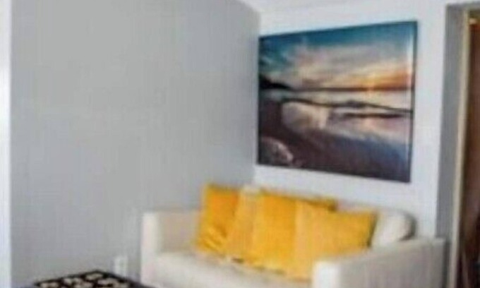 Salisbury House | Cozy Poolhouse Close To Downtown/Airport/Parksn