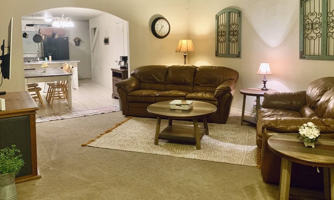 Northeast El Paso House | Cozy private home, great for large families, conveniently located!