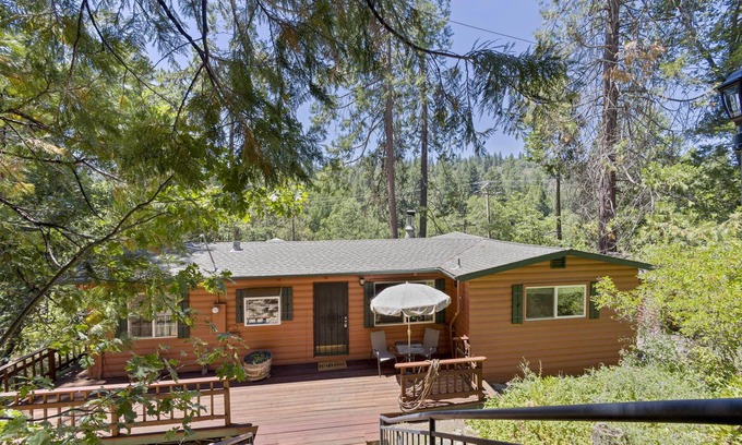 Twain Harte Cabin | Cozy Red Cabin - King bed, short drive to Dodge Ridge & Pinecrest Lake.