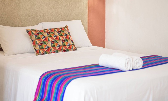 Chichen Itza - Valladolid Apartment | Cozy room with A/C, 5 streets to the central park