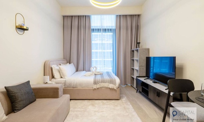 Nad Al Sheba Apartment | Cozy Studio in Azizi Riviera - Pool View