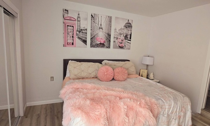 Enterprise Apartment | Cozy studio in delightful Las Vegas with WiFi, AC