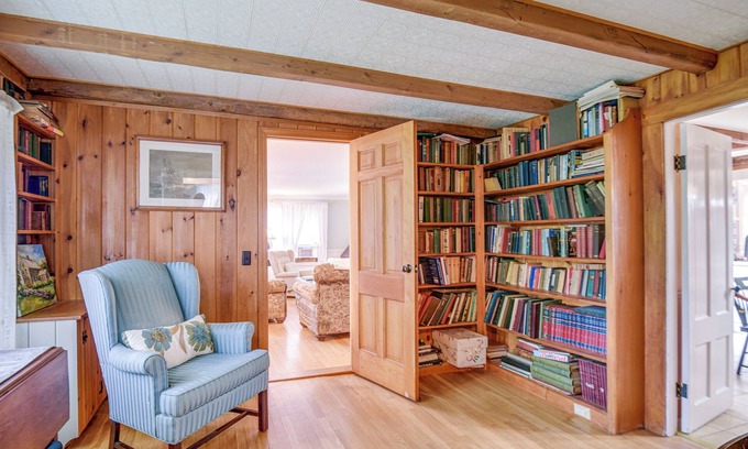 Wolfeboro House | Cozy Vacation Rental Home Near Lake Winnipesaukee!