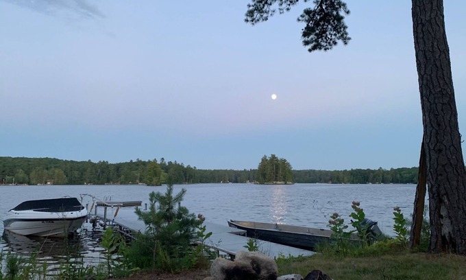 Gray Cabin | Cozy Waterfront Cabin on Little Sebago W/Paddleboards, Kayaks, Canoe, Fire-pit