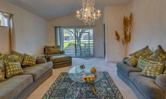 Wesley Chapel House | Cozy Zephyrhills Home - 6 Mi to Epperson Lagoon