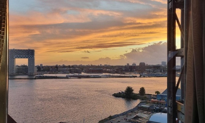 Amsterdam North Hotel | Crane Hotel Faralda Amsterdam