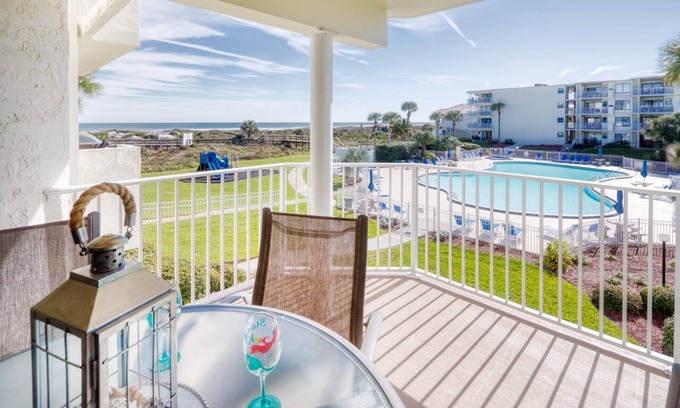 Butler Beach Condo | CRC 2205 - Newly Renovated! Beautiful Ocean View Condo