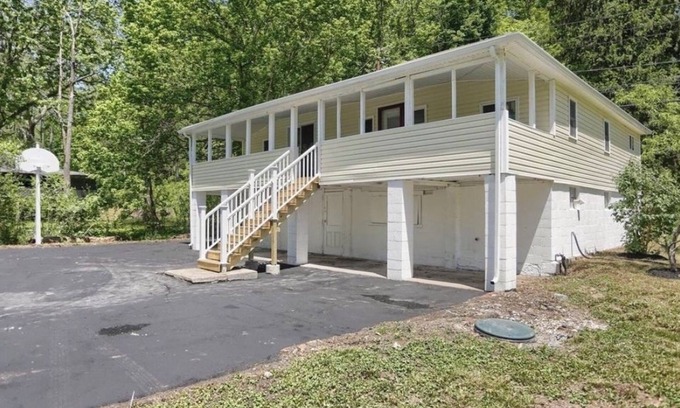 Mechanicsburg Cottage | Creek side cottage with awesome porch and fire pit