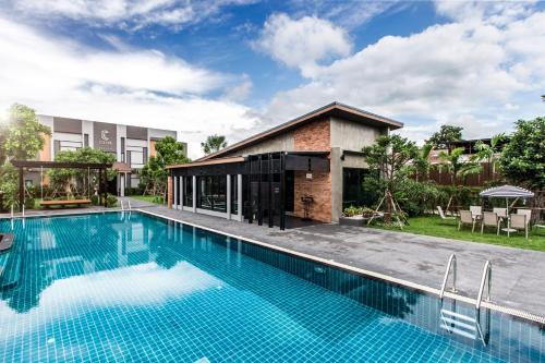 Buriram Hotel | Cresco Hotel Buriram