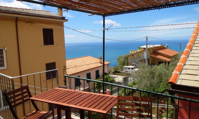 Volastra House | CREUZA DE 5 TERRE