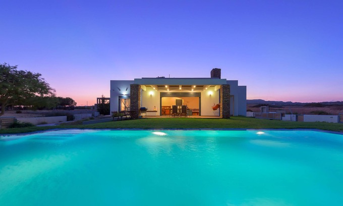 Lahania Villa | Cristelia Luxury Sea Front & Pool Villa