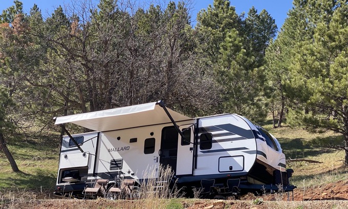 Deadwood House | Crook Mountain View rental