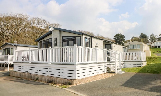 Bembridge House | Crosswinds 67