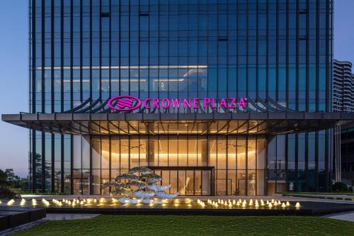 Xiangqiao Qu Hotel | Crowne Plaza Chaozhou Riverside by IHG