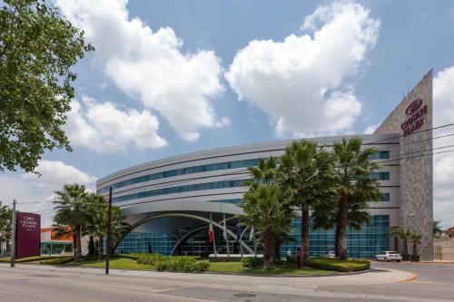 Leon Hotel | Crowne Plaza Leon by IHG