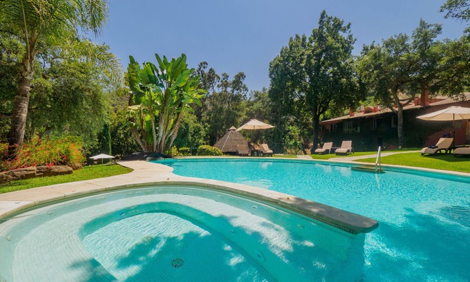 Coin Cottage | Cubo's Finca La Fuente del Pedregal Casa 3/nature/community pool/free Wi-Fi