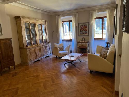 Prato Apartment | Cuore Antico 12 Apartment