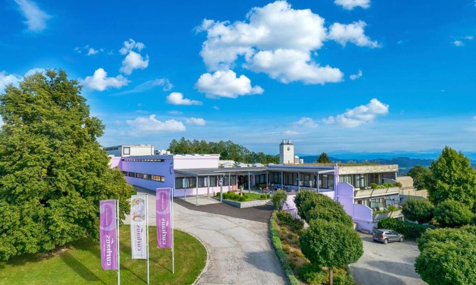 Bad Kreuzen Hotel | Curhaus Bad Kreuzen