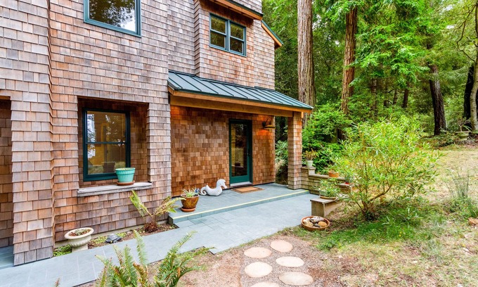 Sea Ranch House | Custom-built woodland home with jetted tub, deck, & access to pools and saunas