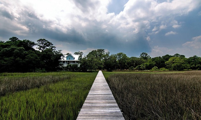 Edisto Island House | Custom Showplace w/Expansive Marsh/Creek Views & Private Tidal Creek Dock; 3 Miles to Beach