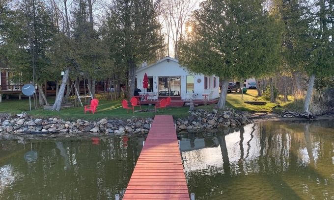 Mackinac County Cottage | Cute As A Bug Cottage On The Shores of Big Manistique Lake