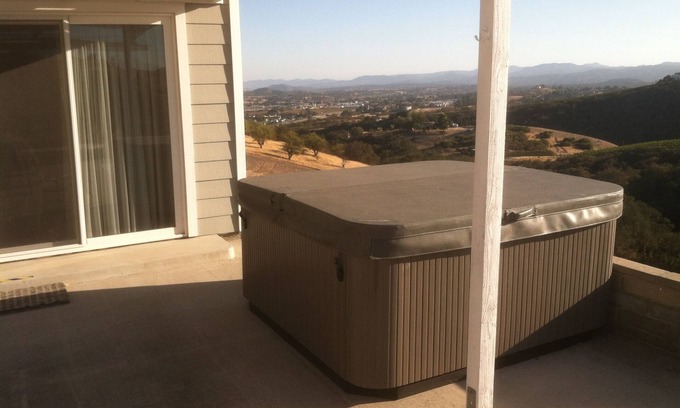 Paso Robles Apartment | Cute Cottage in wine country