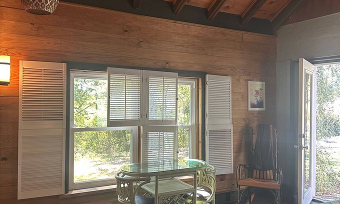 Trussville Apartment | Cute studio with loft in charming Trussville