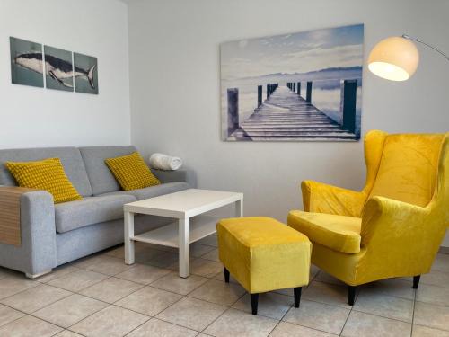 Holte-Spangen Apartment | CUXKieker - Blick ins Grüne, Nähe Strand und Wernerwald - Komfortable Wohnung by CUXHomes