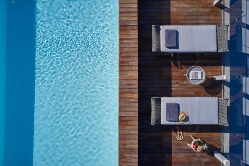 Kallithea Apartment | CW Athens Riviera Suite