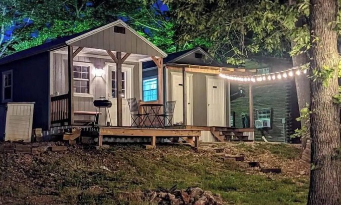 Mammoth Spring Cabin | Cypress Cabin "Tiny house"