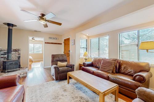 Inglenook House | Cypress Dunes