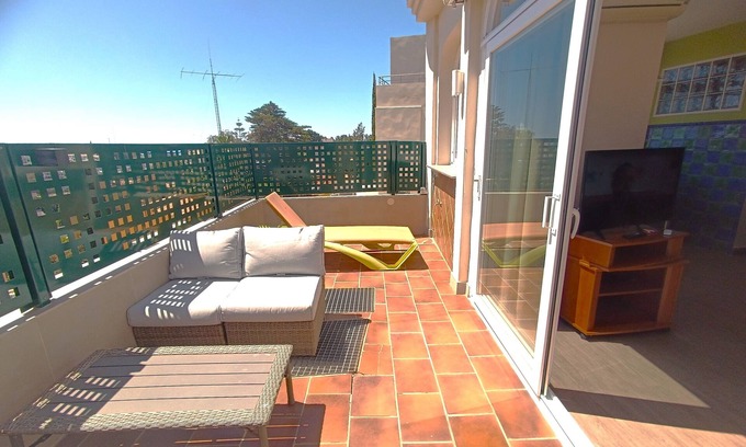 Cerrado de Calderon Apartment | D-3 Apartment with terrace and partial sea view