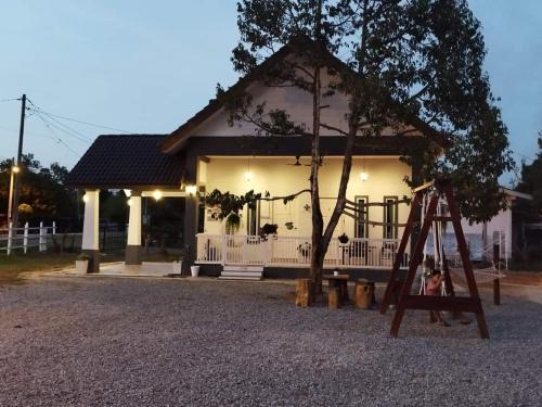 Pendang District House | D'LaMar Homestay